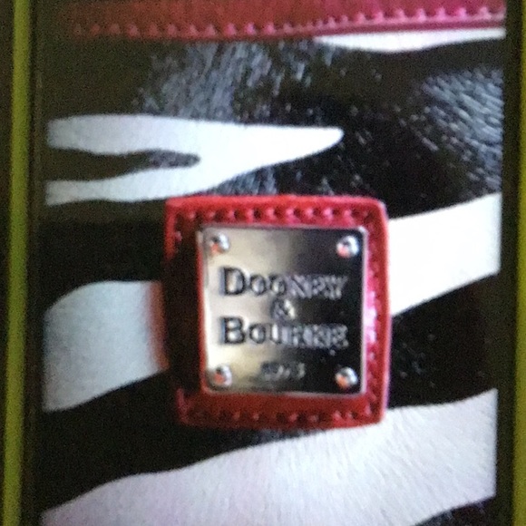 Dooney and Bourke zebra print tote - Picture 3 of 11